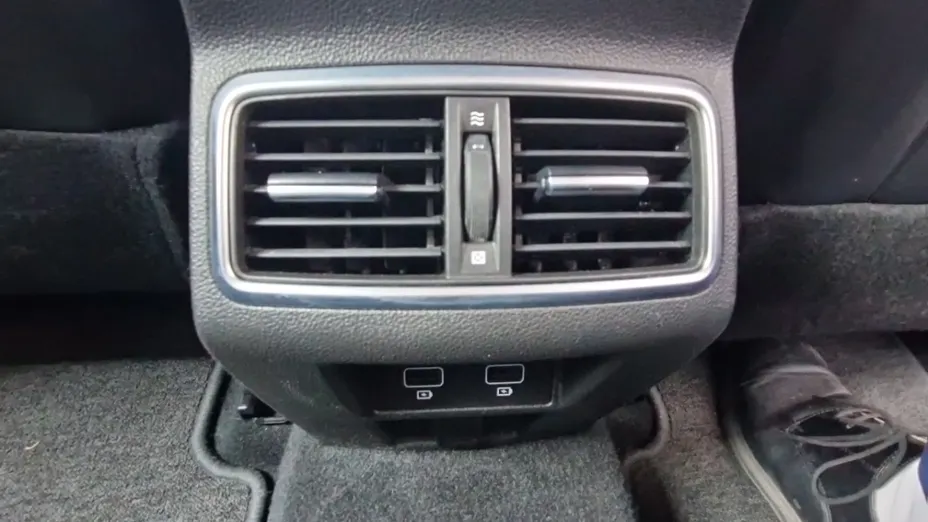 RENAULT Megane -