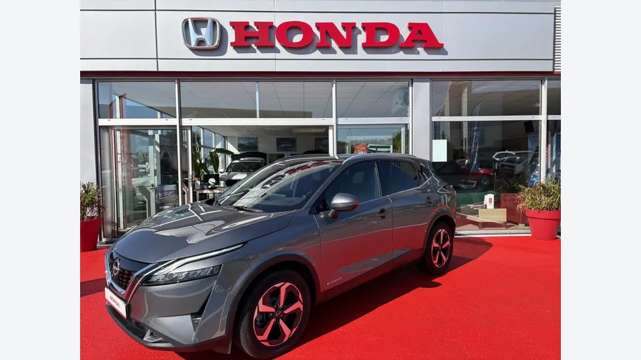 NISSAN Qashqai -