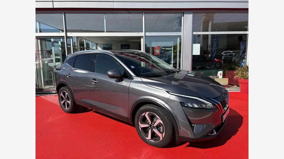NISSAN Qashqai -