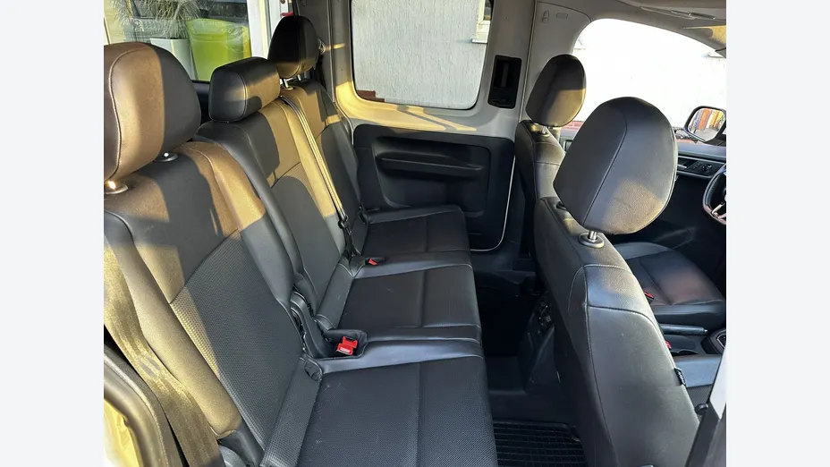 VOLKSWAGEN Caddy -