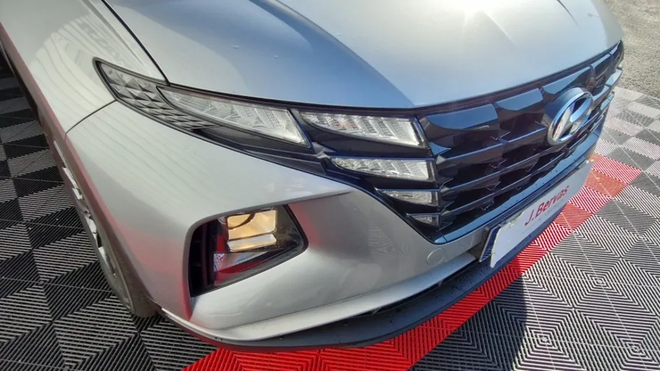 HYUNDAI Tucson -