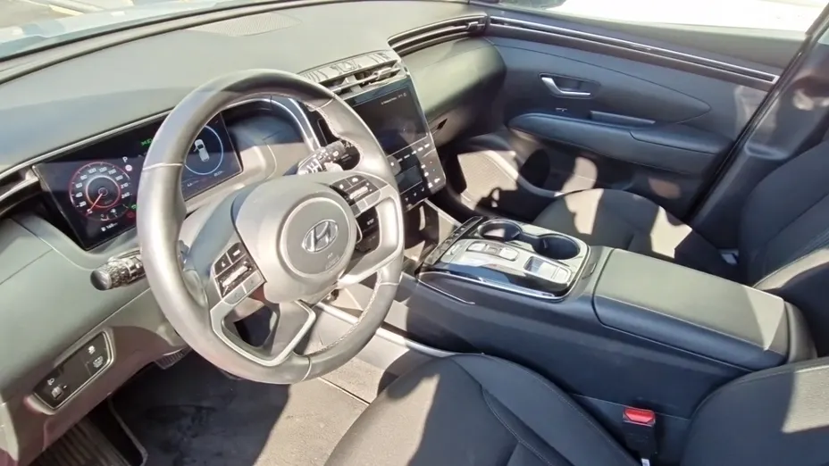 HYUNDAI Tucson -