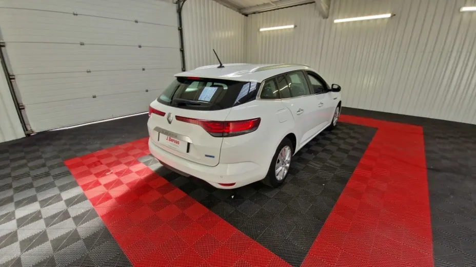 RENAULT Megane -