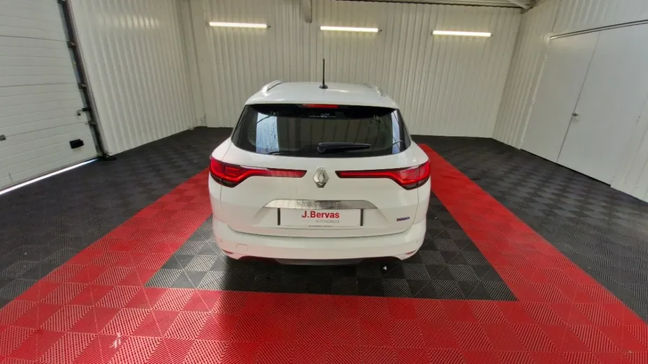 RENAULT Megane -