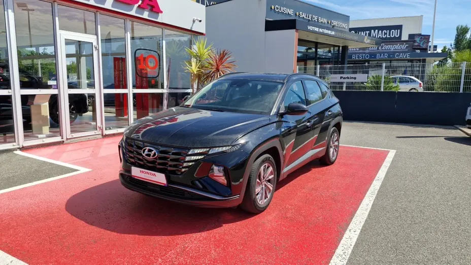 HYUNDAI Tucson -