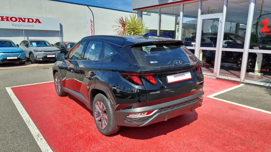 HYUNDAI Tucson -