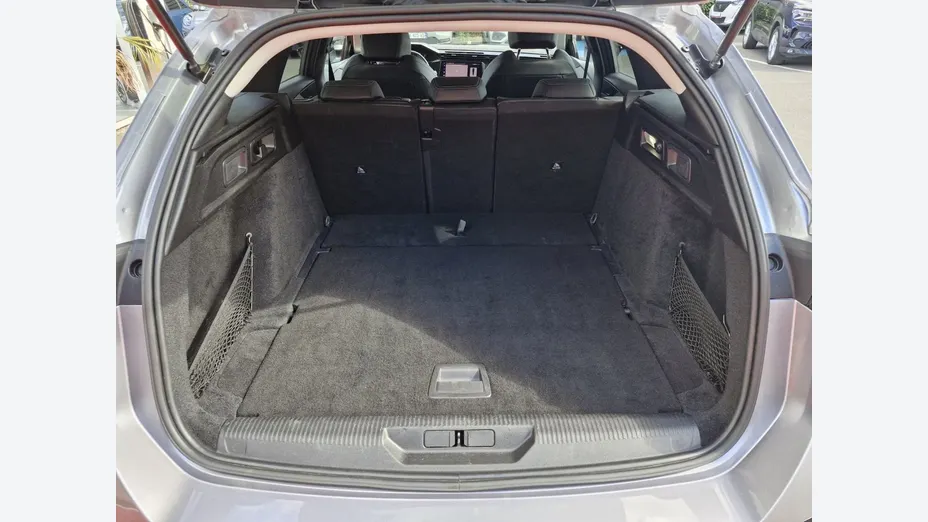 PEUGEOT 308 -