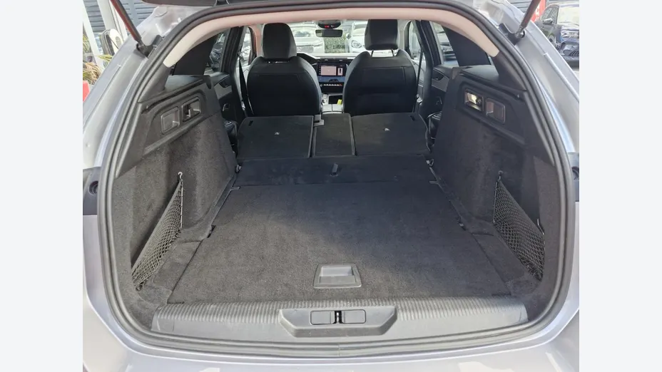PEUGEOT 308 -