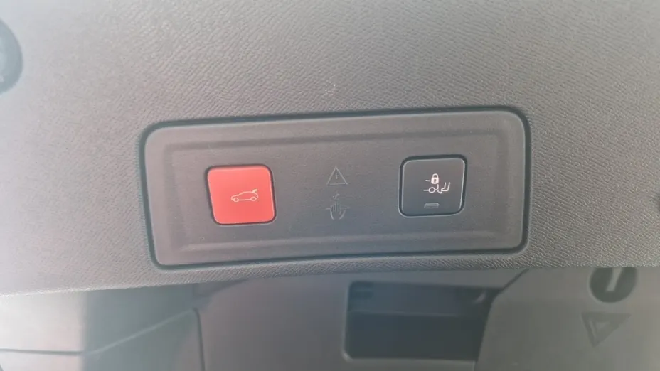 PEUGEOT 508 -