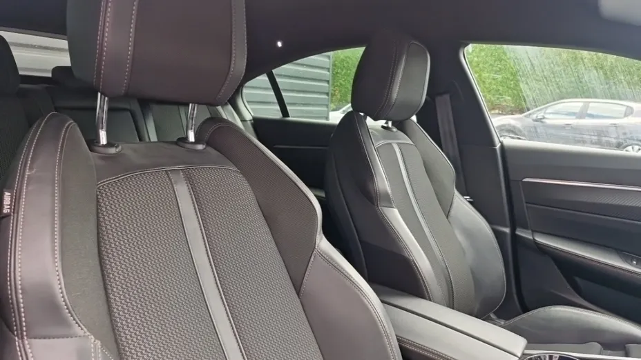PEUGEOT 508 -