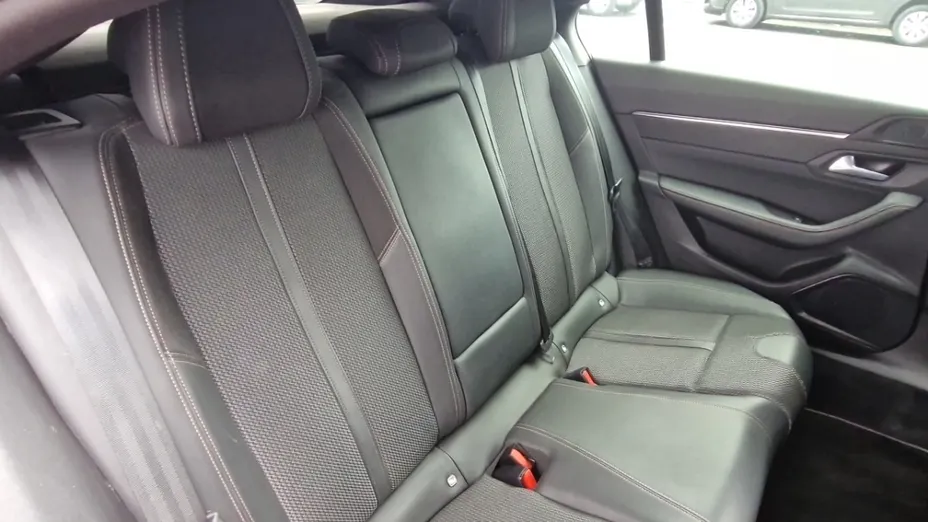 PEUGEOT 508 -