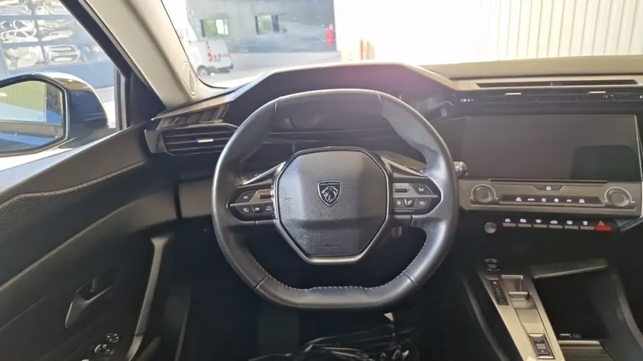 PEUGEOT 308 -
