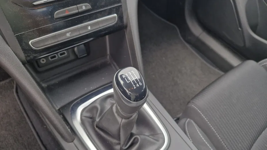 RENAULT Megane -