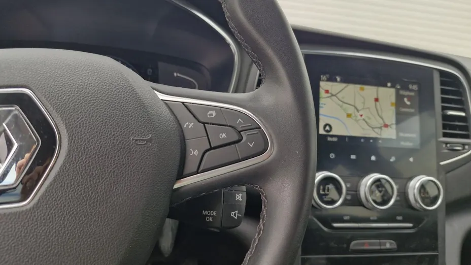 RENAULT Megane -