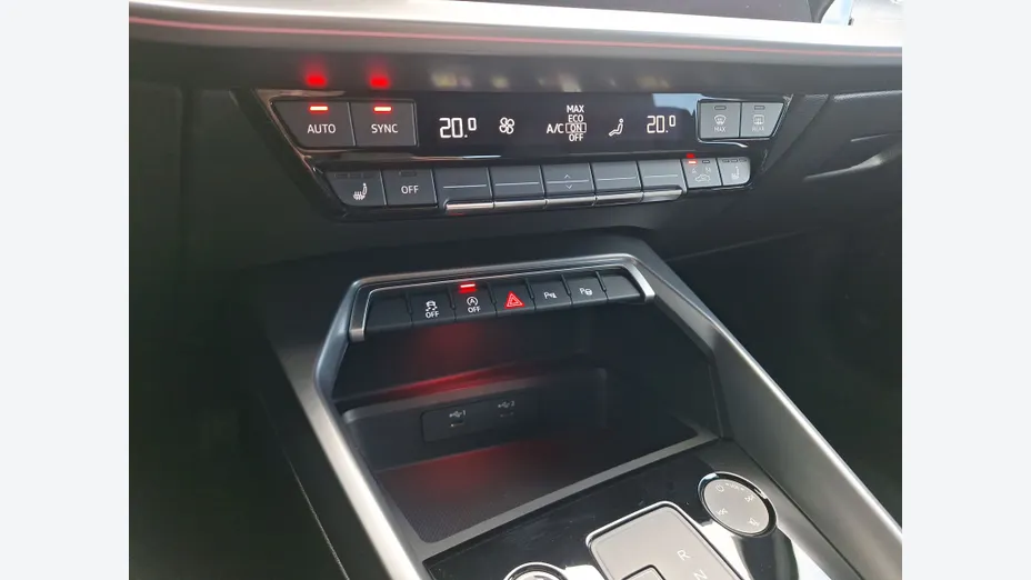 AUDI A3 Sportback -