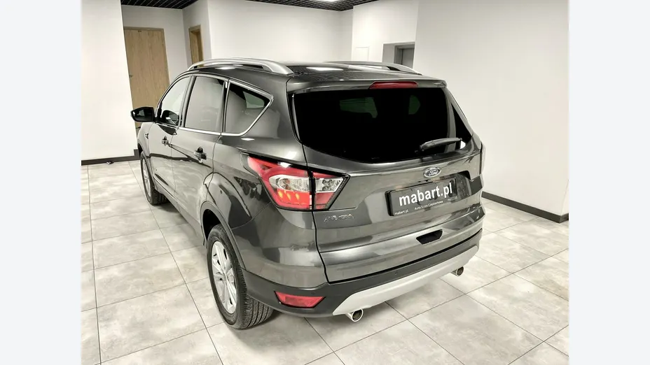 FORD Kuga -