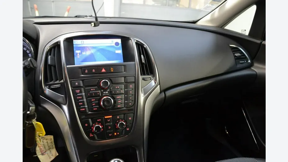 OPEL Astra -
