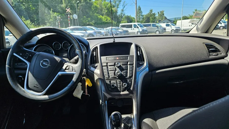 OPEL Astra -