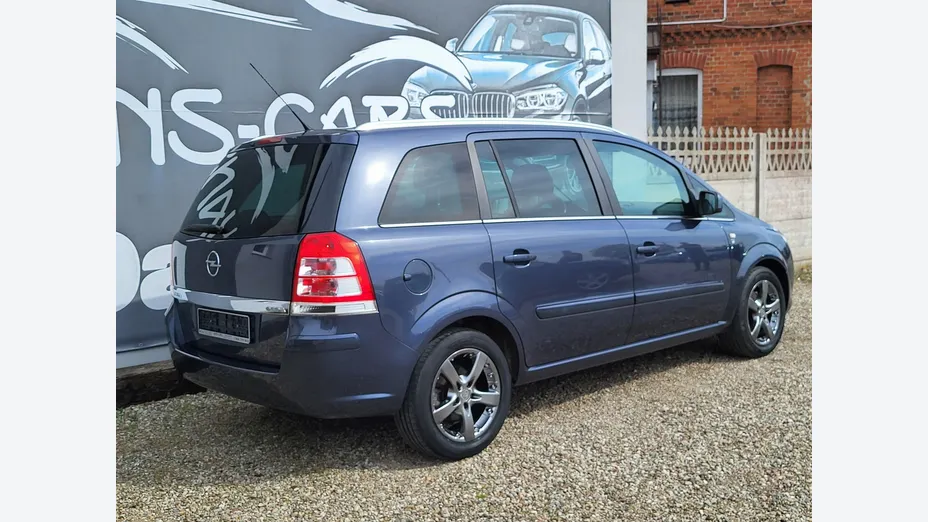OPEL Zafira -