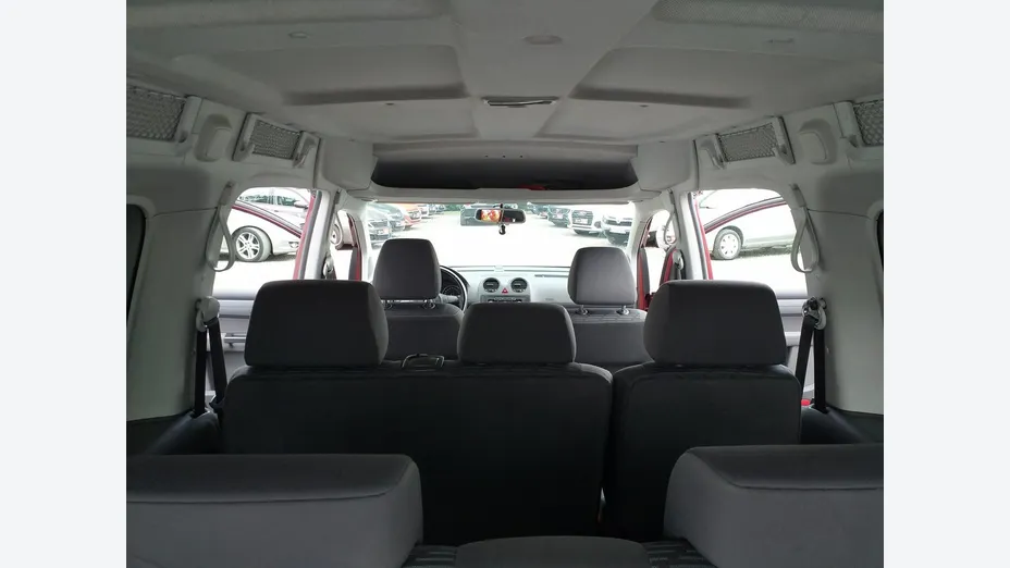 VOLKSWAGEN Caddy -