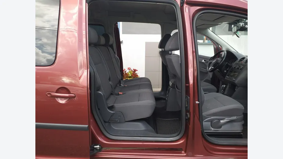 VOLKSWAGEN Caddy -