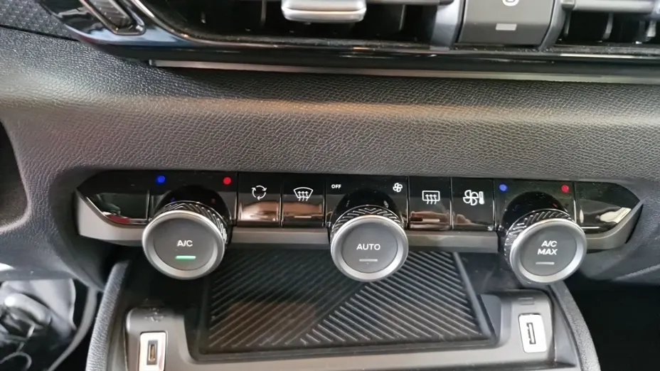 CITROEN C4 -