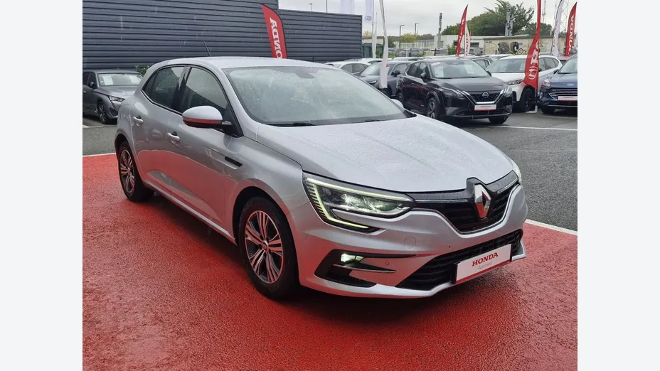 RENAULT Megane -