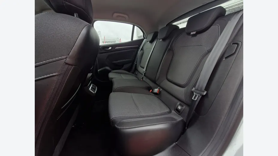 RENAULT Megane -