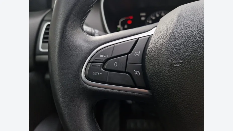 RENAULT Megane -