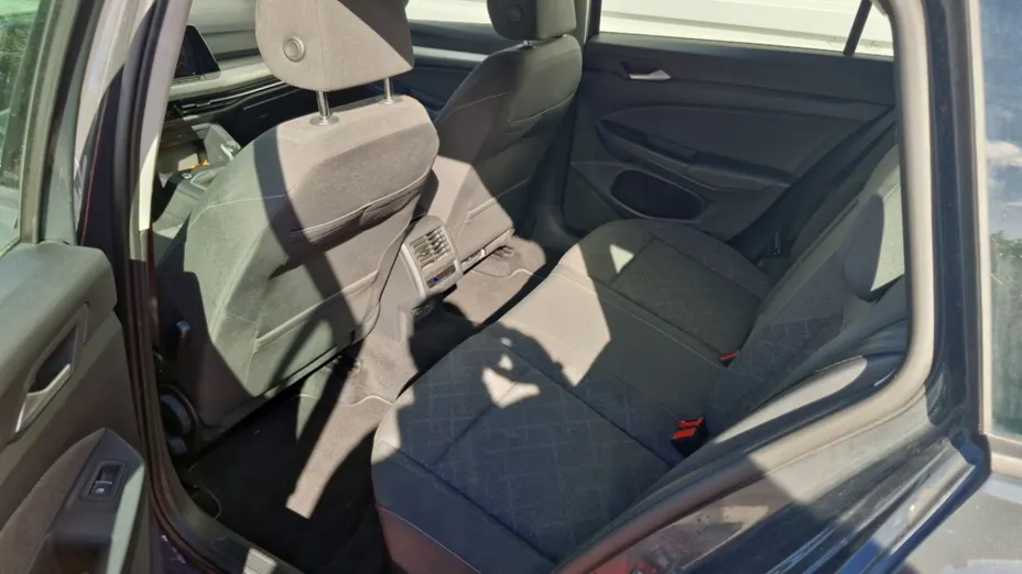 Volkswagen Golf -