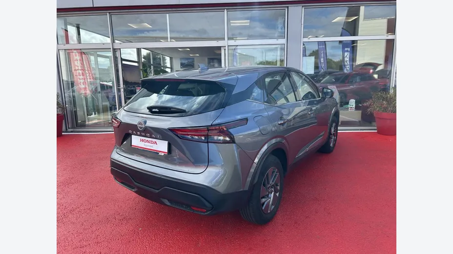 NISSAN Qashqai -