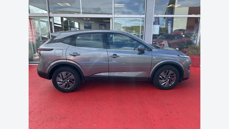 NISSAN Qashqai -