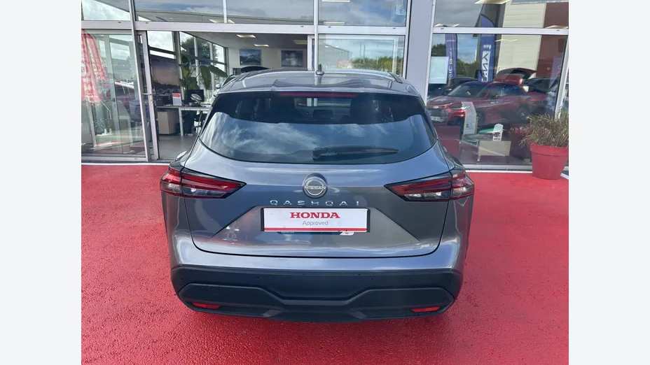 NISSAN Qashqai -