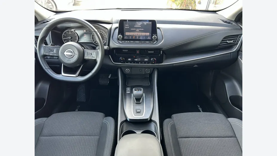 NISSAN Qashqai -