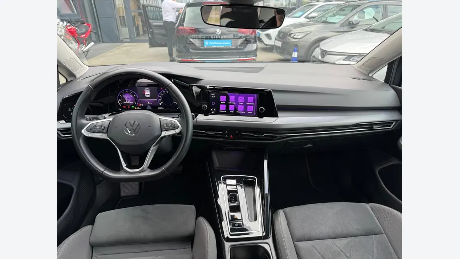 VOLKSWAGEN Golf Golf VIII 1.5 eTSI EVO Style DSG