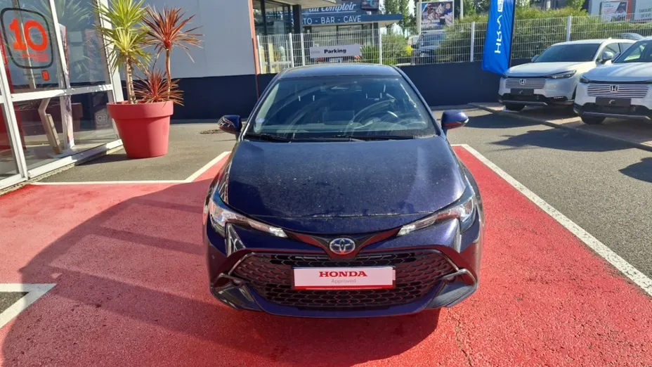 TOYOTA Corolla -