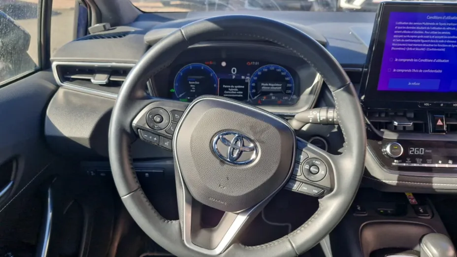 TOYOTA Corolla -