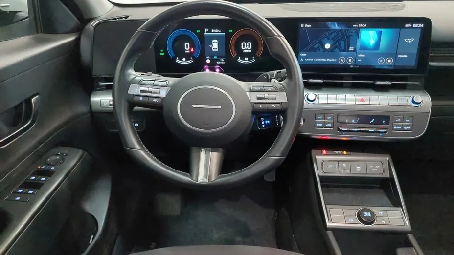 HYUNDAI Kona -