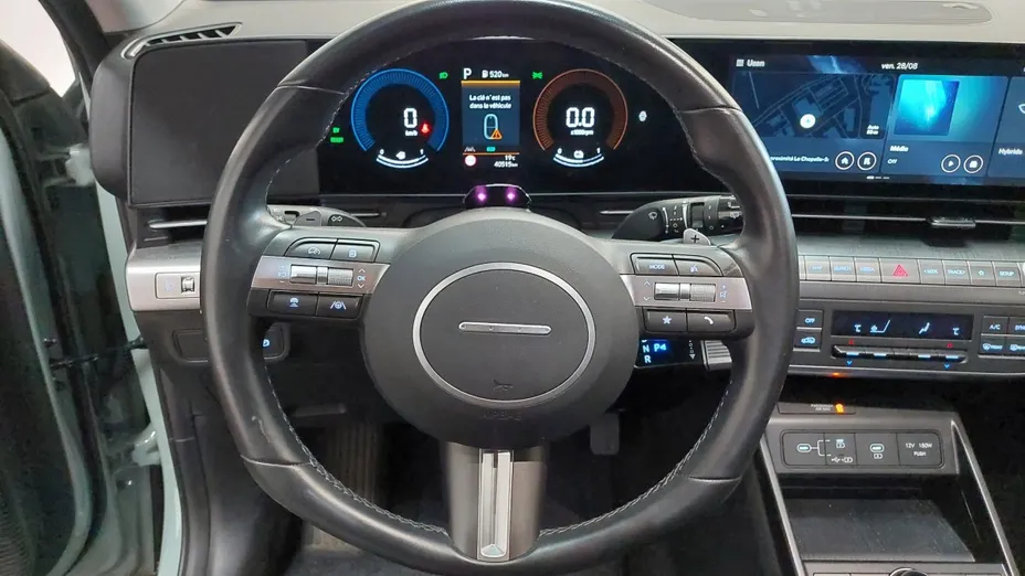 HYUNDAI Kona -