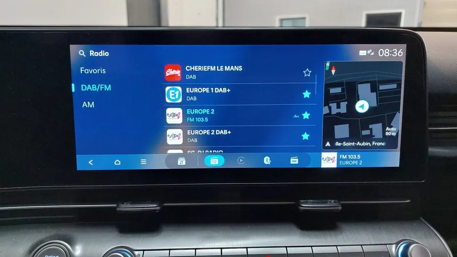 HYUNDAI Kona -