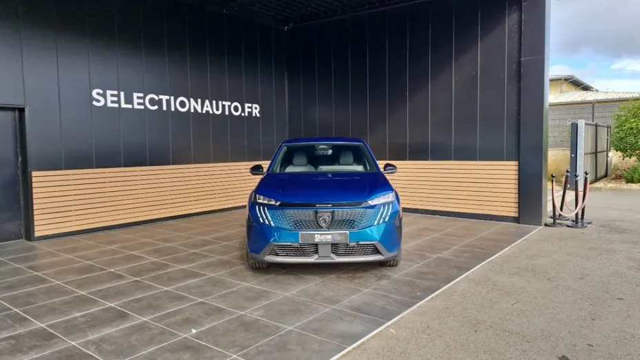 PEUGEOT 3008 -