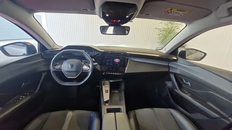 PEUGEOT 308 -