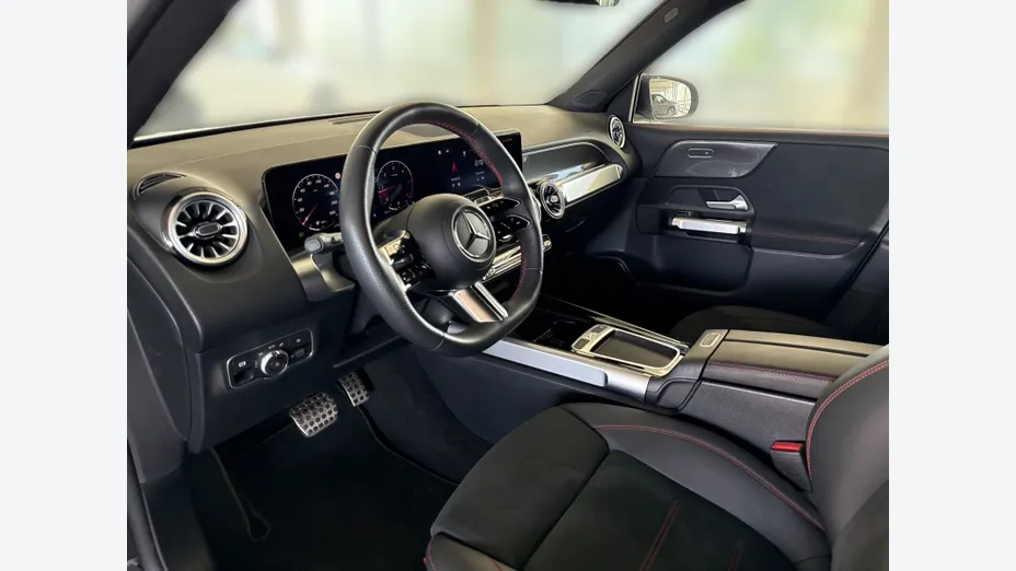 MERCEDES-BENZ GLB GLB 200 d 4-Matic AMG Line 8G-DCT