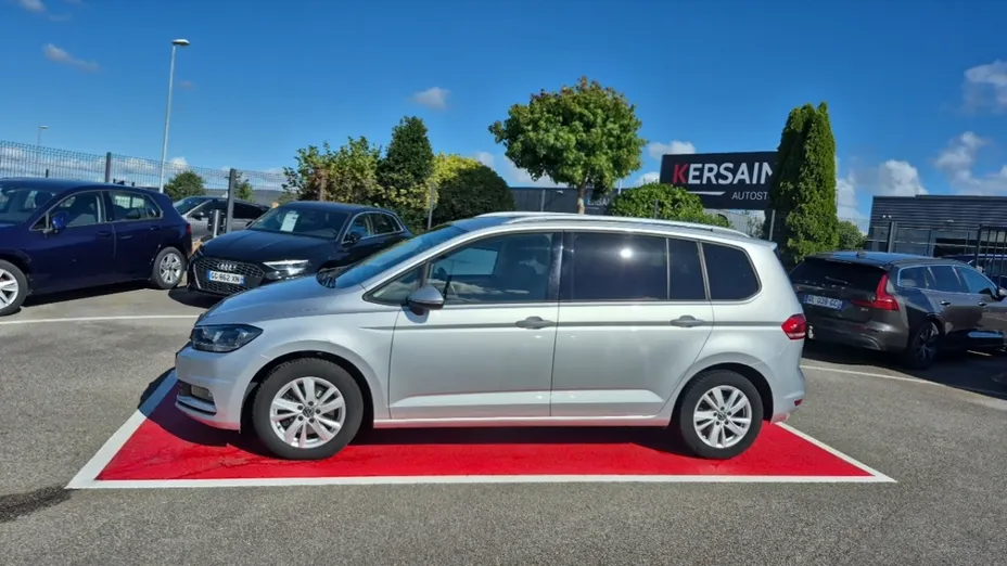 Volkswagen Touran -