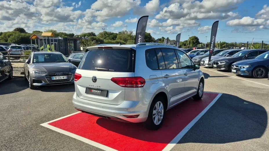 Volkswagen Touran -