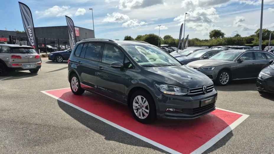 Volkswagen Touran -