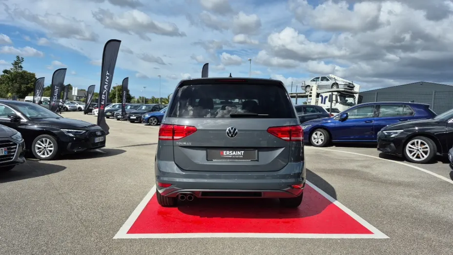 Volkswagen Touran -