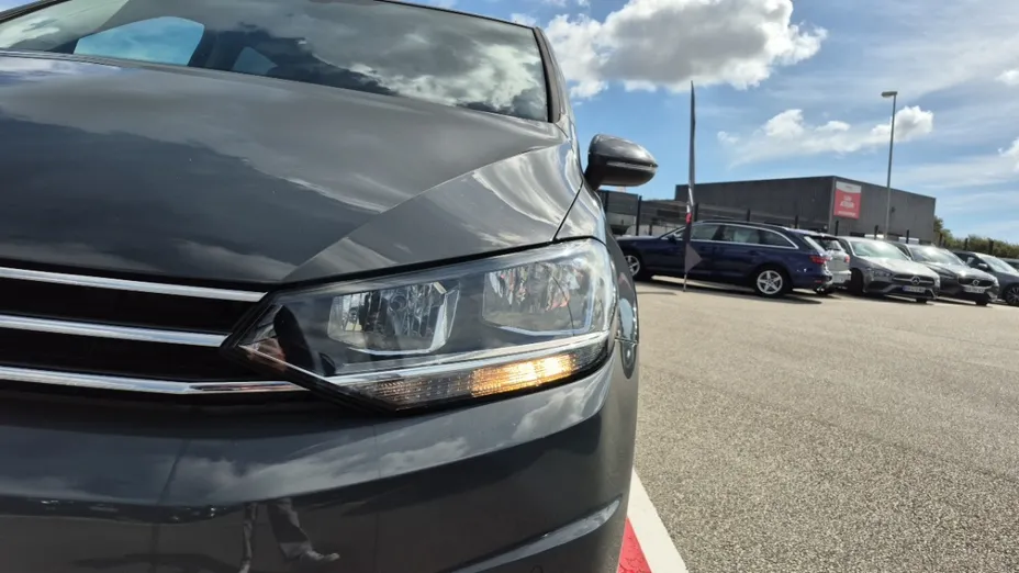 Volkswagen Touran -