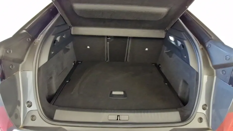PEUGEOT 3008 -