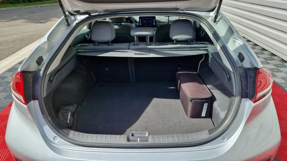 HYUNDAI Ioniq -